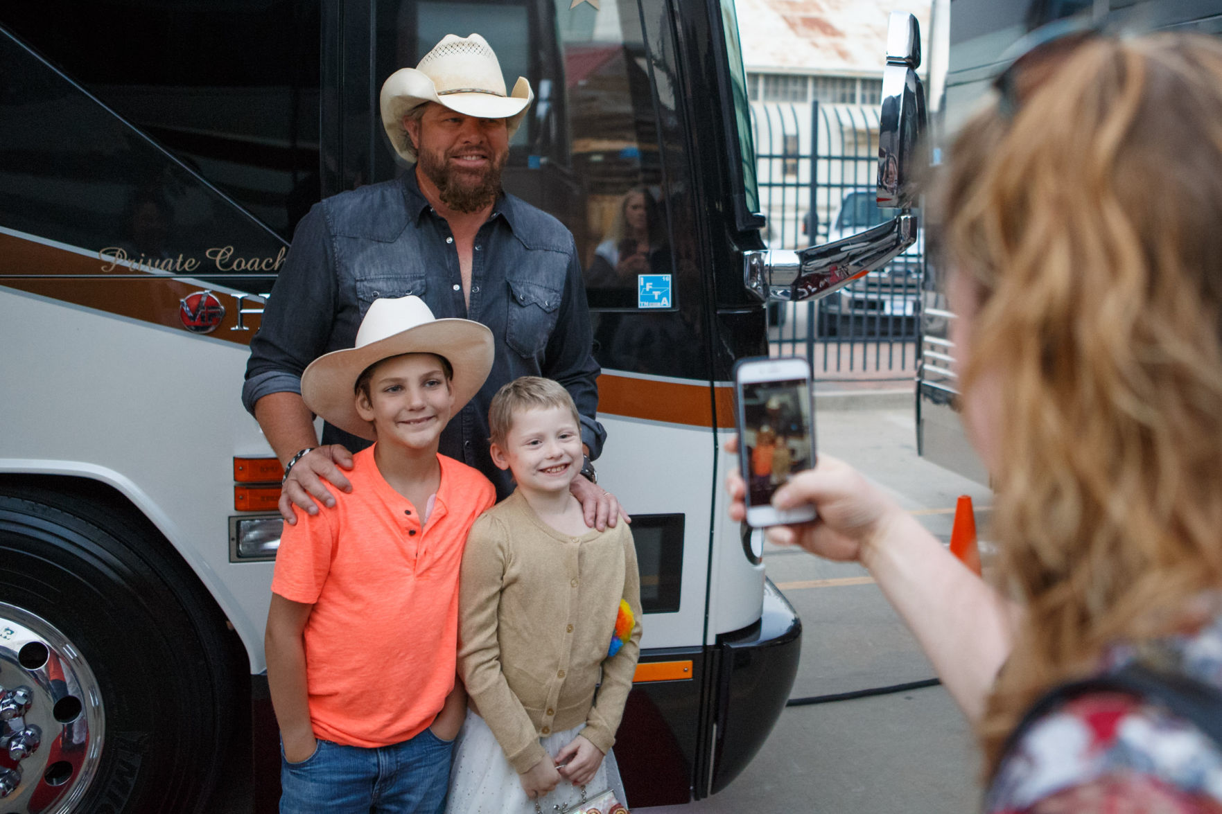 Toby Keith 2016 concert